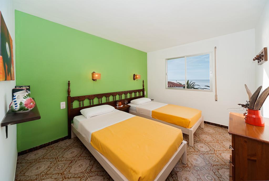 Apartamentos Casa Blanca Miami Playa Quarto foto